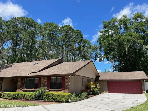 9735 Sharing Cross Court Jacksonville FL 32257
