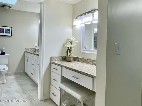 9735 Sharing Cross Court Jacksonville FL 32257