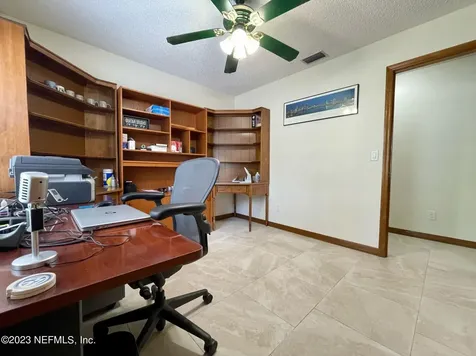 9735 Sharing Cross Court Jacksonville FL 32257