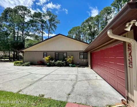 9735 Sharing Cross Court Jacksonville FL 32257