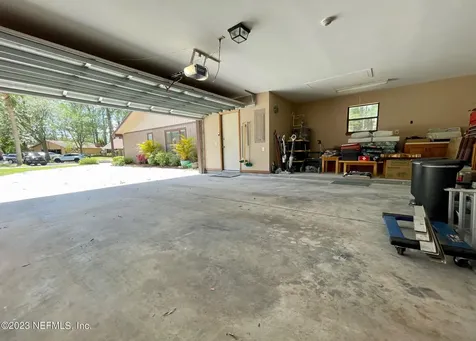 9735 Sharing Cross Court Jacksonville FL 32257