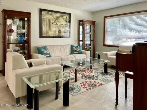 9735 Sharing Cross Court Jacksonville FL 32257