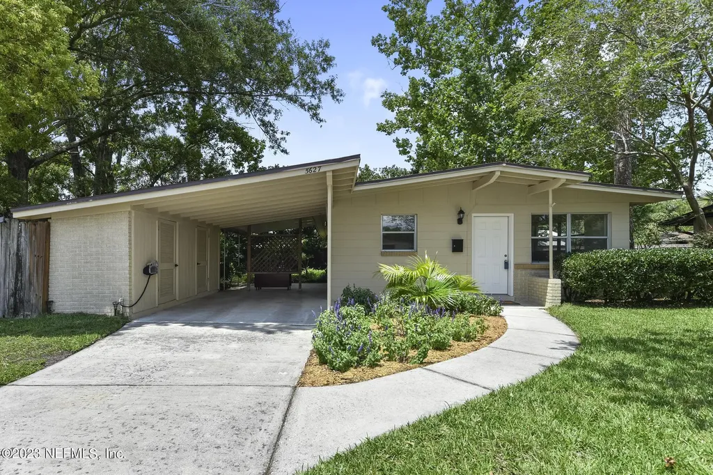 5627 Sabena Road Jacksonville FL 32207