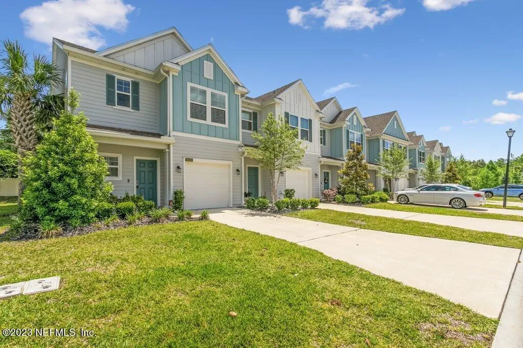 1621 Pottsburg Point Drive Jacksonville FL 32207