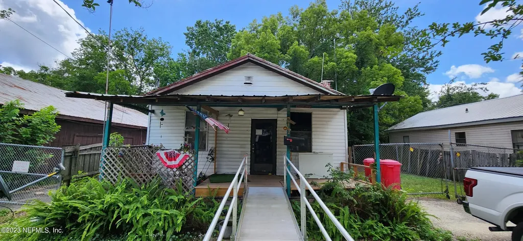 4842 Rosselle Street Jacksonville FL 32254