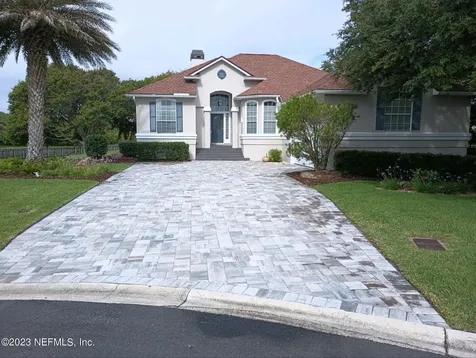 305 Coconut Grove Court St. Augustine FL 32084