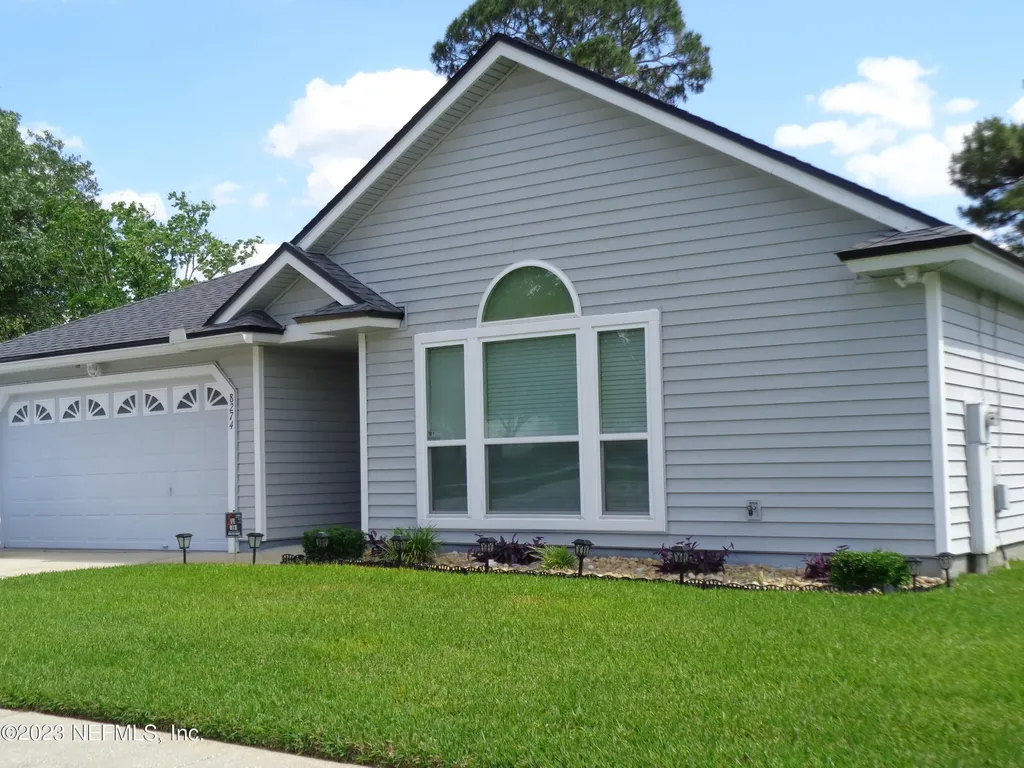 8274 Velvet Springs Lane Jacksonville FL 32244
