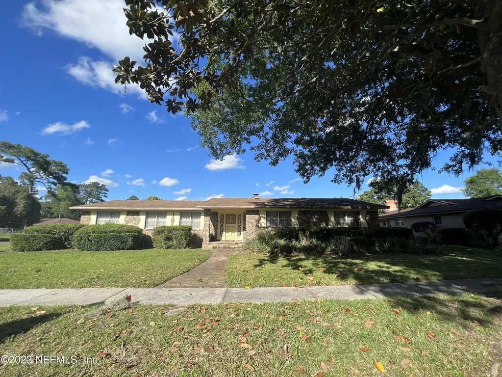 5712 Finch Avenue Jacksonville FL 32219
