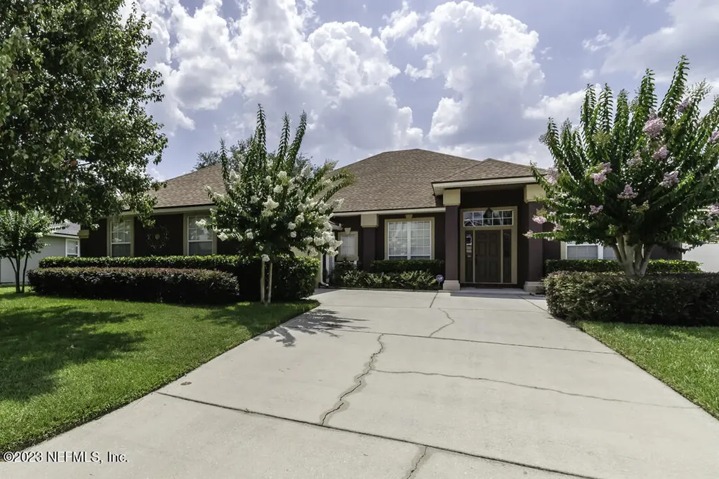 2692 Creek Ridge Drive Green Cove Springs FL 32043