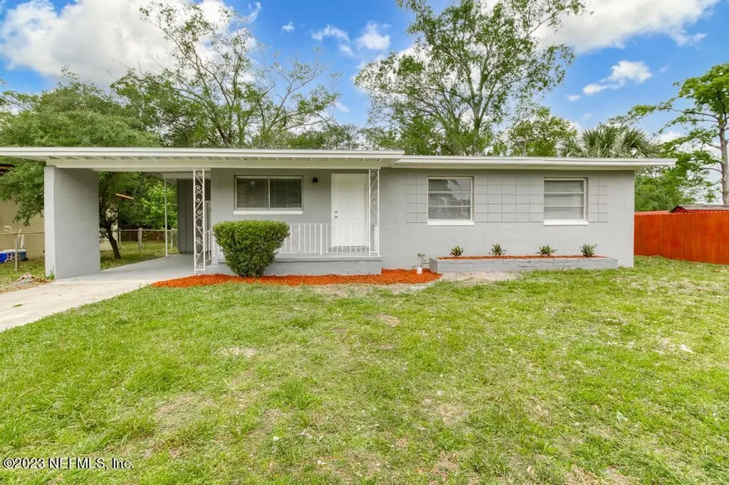 6482 Trenton Drive W Jacksonville FL 32209