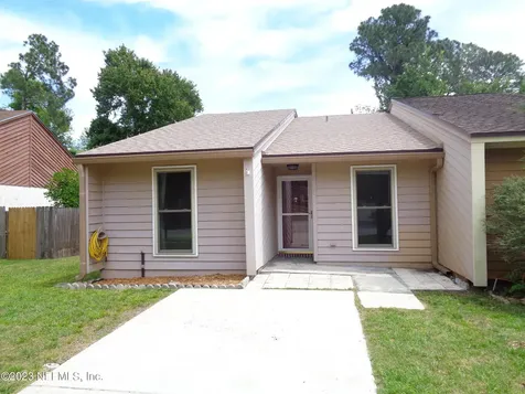 1867 Oak Water Drive Jacksonville FL 32225