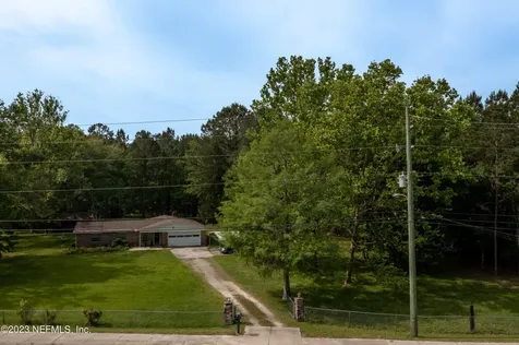 2777 County Road 220 Middleburg FL 32068