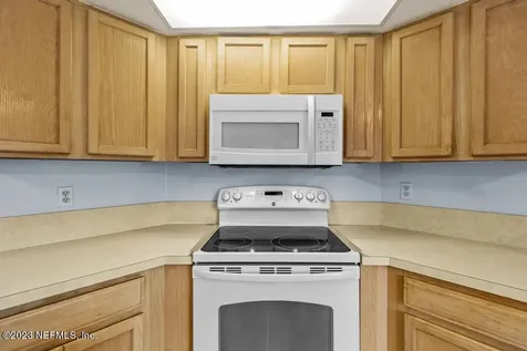 9298 Dale View Lane E Jacksonville FL 32225