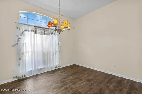 9298 Dale View Lane E Jacksonville FL 32225