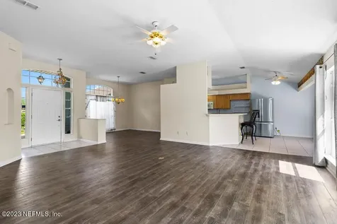 9298 Dale View Lane E Jacksonville FL 32225