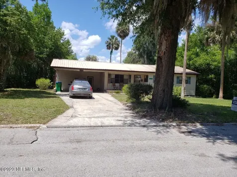 206 Oleander Avenue Crescent City FL 32112