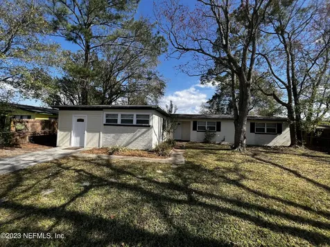 2153 Bo Peep Drive W Jacksonville FL 32210