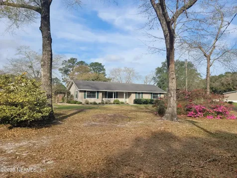 551303 Burns Road Callahan FL 32011