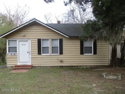 7023 Elwood Avenue Jacksonville FL 32208