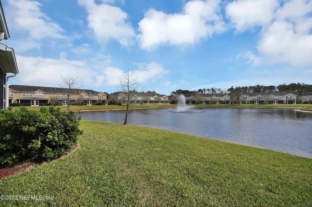 6853 Woody Vine Drive Jacksonville FL 32258