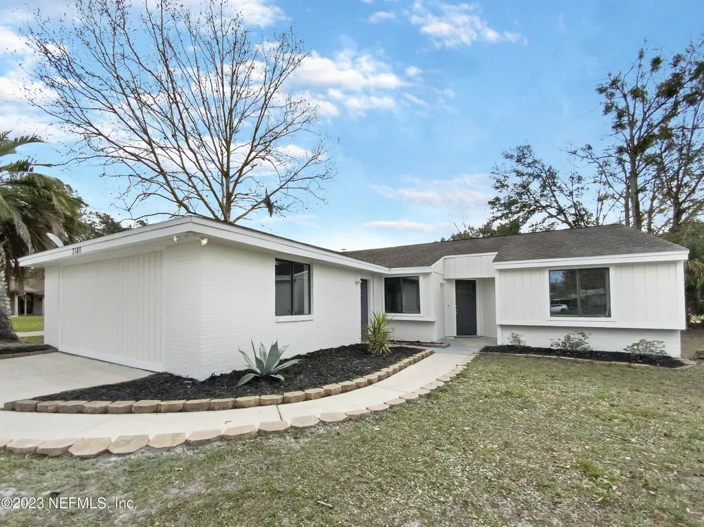 7180 Knotts Landing Court Jacksonville FL 32244