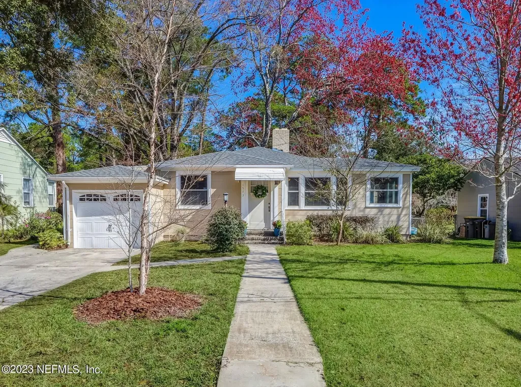 1573 Charon Road Jacksonville FL 32205