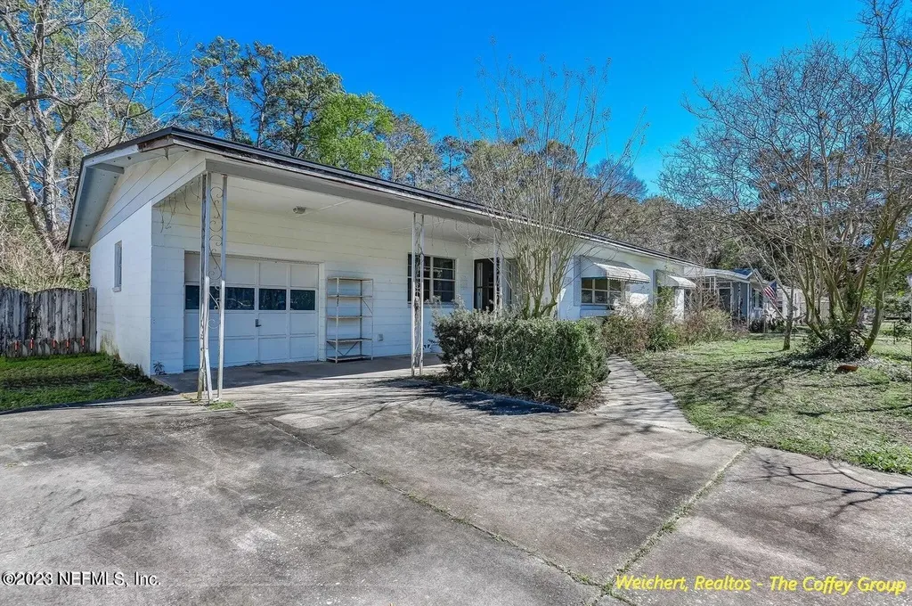 7457 Greenway Drive Jacksonville FL 32244