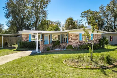 242 Renne Drive N Jacksonville FL 32218