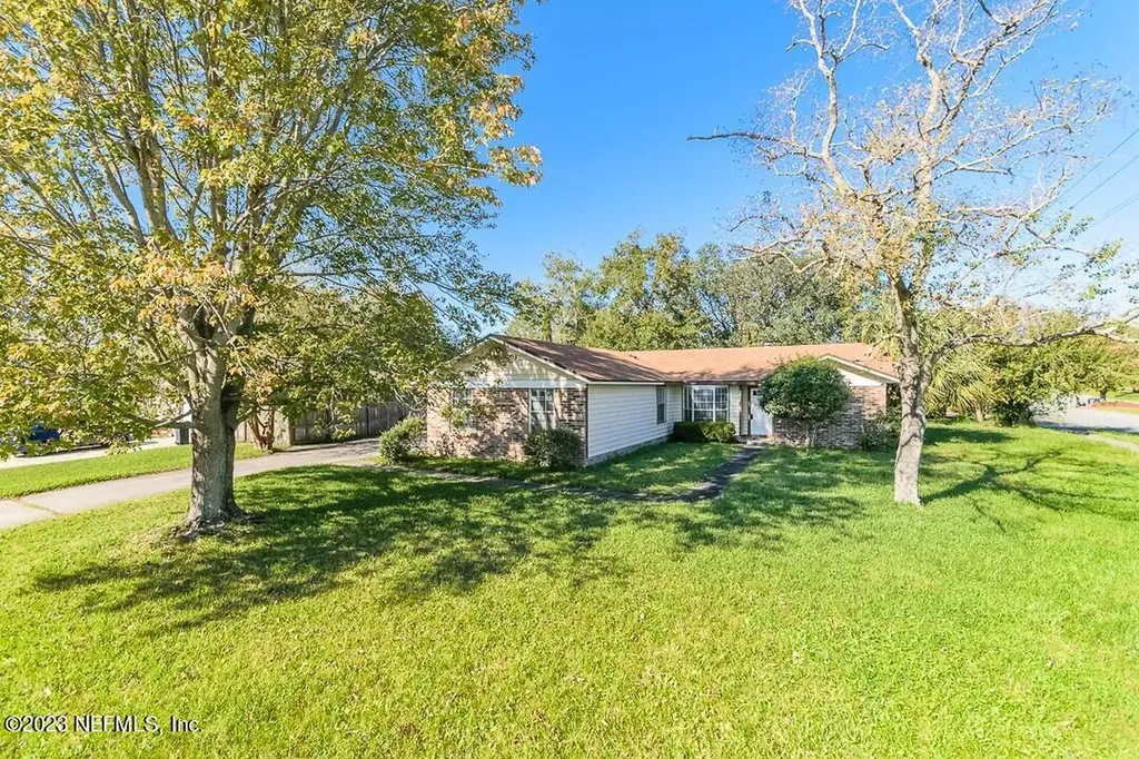 2404 Stonehaven Court W Orange Park FL 32065