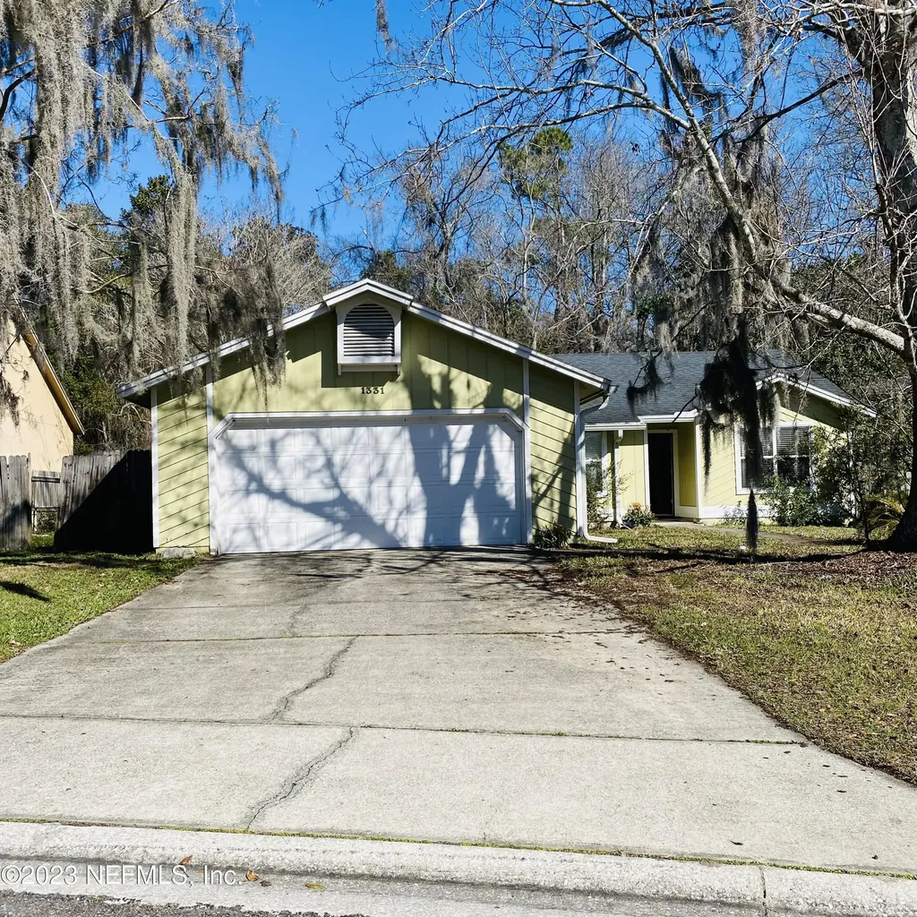 1331 High Plains Drive N Jacksonville FL 32218