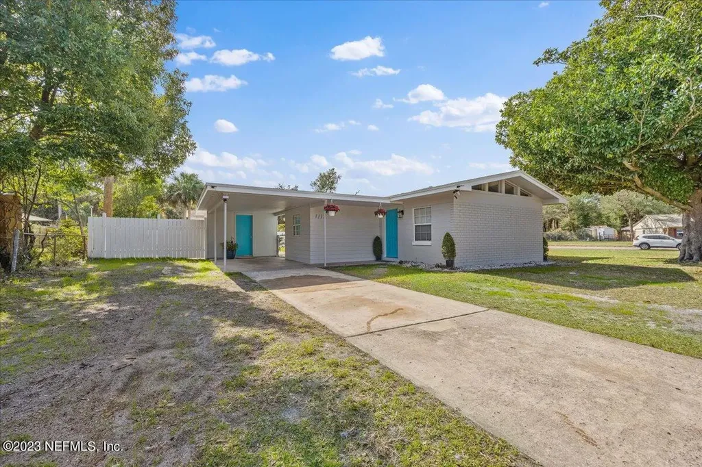 1117 Oceanwood Drive S Neptune Beach FL 32266