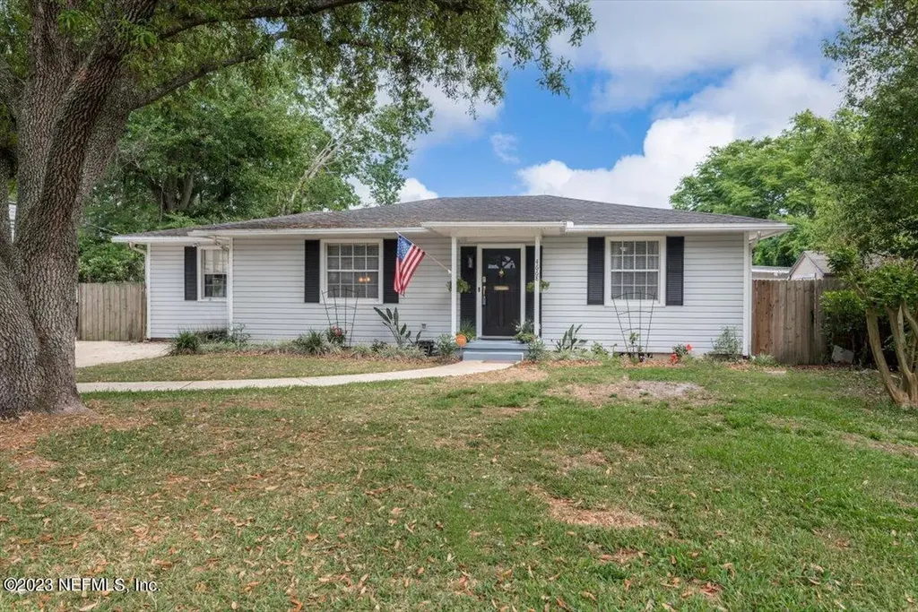 4668 Martingale Road Jacksonville FL 32210