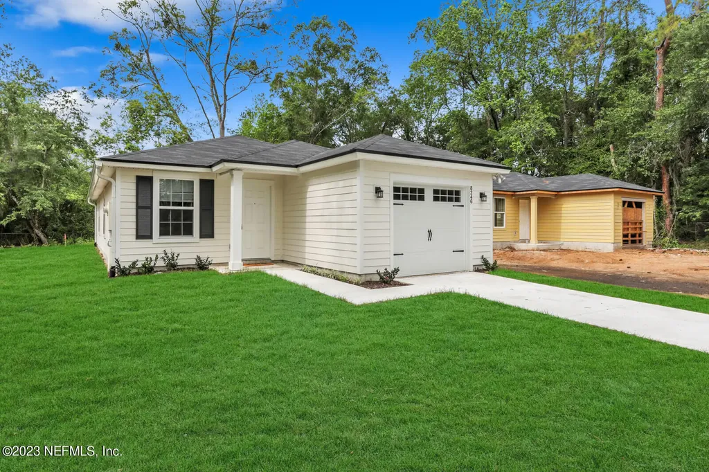 8246 Dekle Avenue Jacksonville FL 32219
