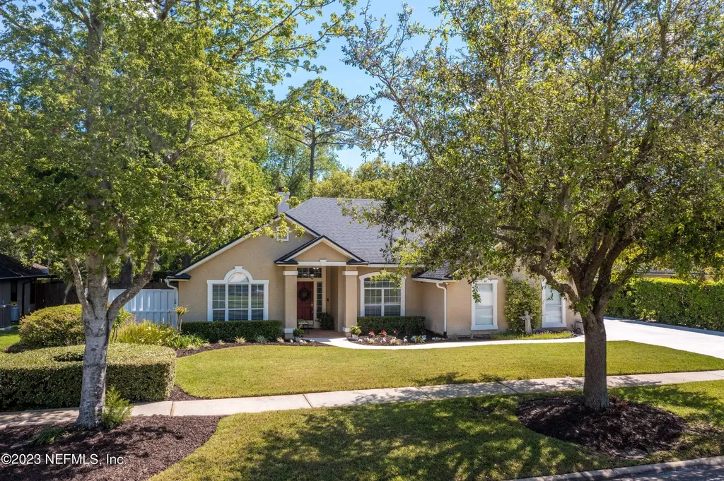 1733 Chalet Street Fleming Island FL 32003