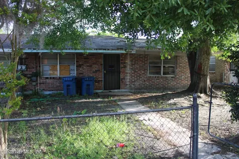 4649 Ken Knight Drive N Jacksonville FL 32209