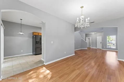 8535 Julia Marie Circle Jacksonville FL 32210