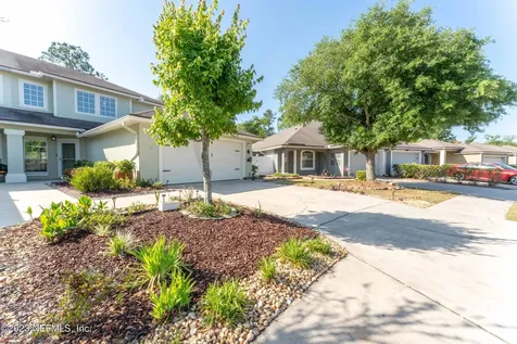 8535 Julia Marie Circle Jacksonville FL 32210