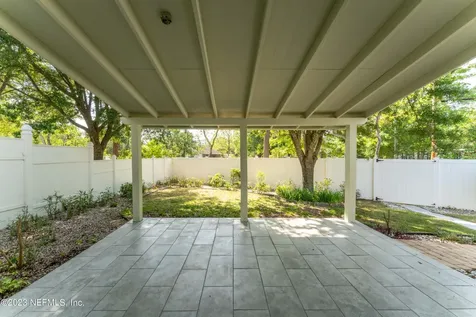 8535 Julia Marie Circle Jacksonville FL 32210