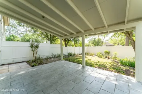 8535 Julia Marie Circle Jacksonville FL 32210