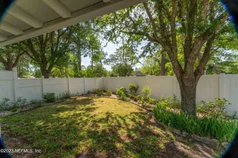 8535 Julia Marie Circle Jacksonville FL 32210