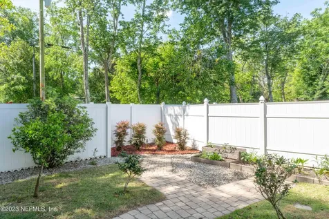 8535 Julia Marie Circle Jacksonville FL 32210
