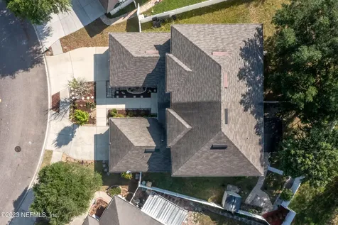 8535 Julia Marie Circle Jacksonville FL 32210