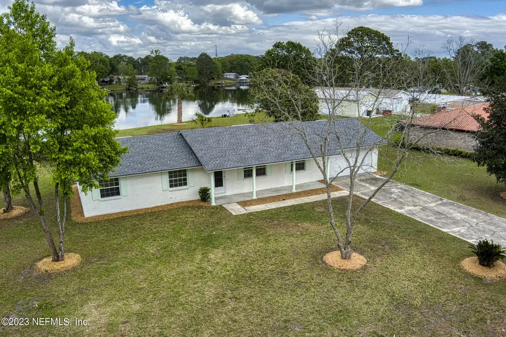 8663 Lake Marietta Drive S Jacksonville FL 32220