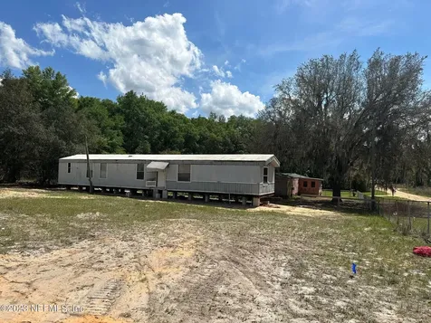 510 Lenore Avenue Interlachen FL 32148