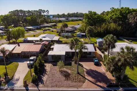 262 River Drive East Palatka FL 32131