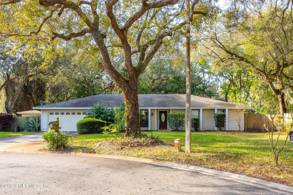 1151 Hamlet Court Neptune Beach FL 32266