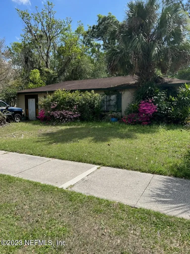 2442 Leonid Road Jacksonville FL 32218