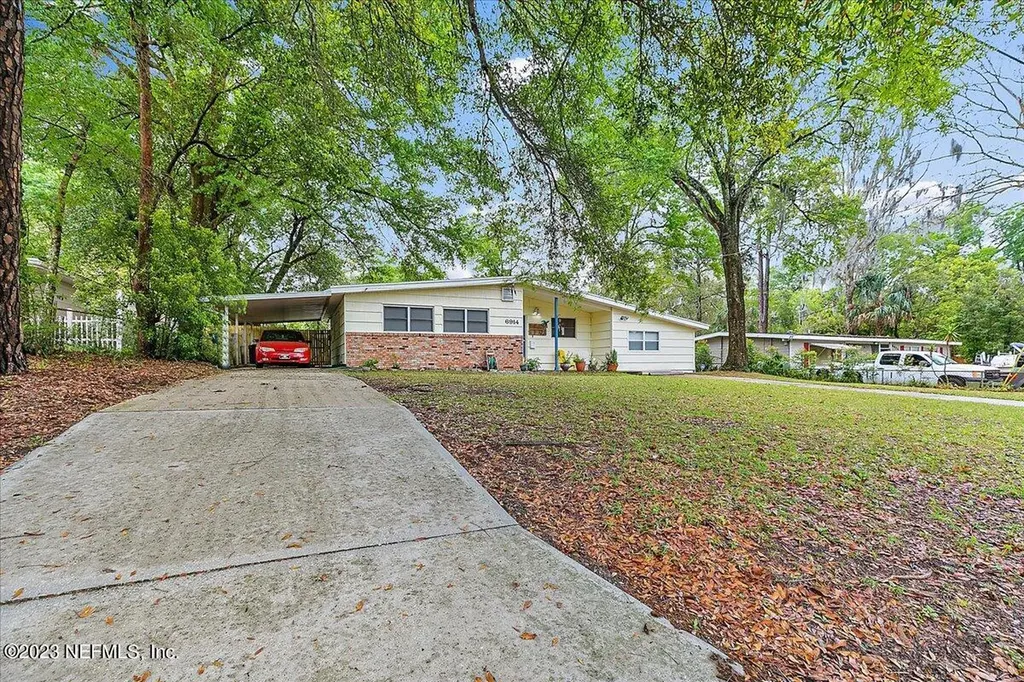 6914 Gaillardia Road S Jacksonville FL 32211