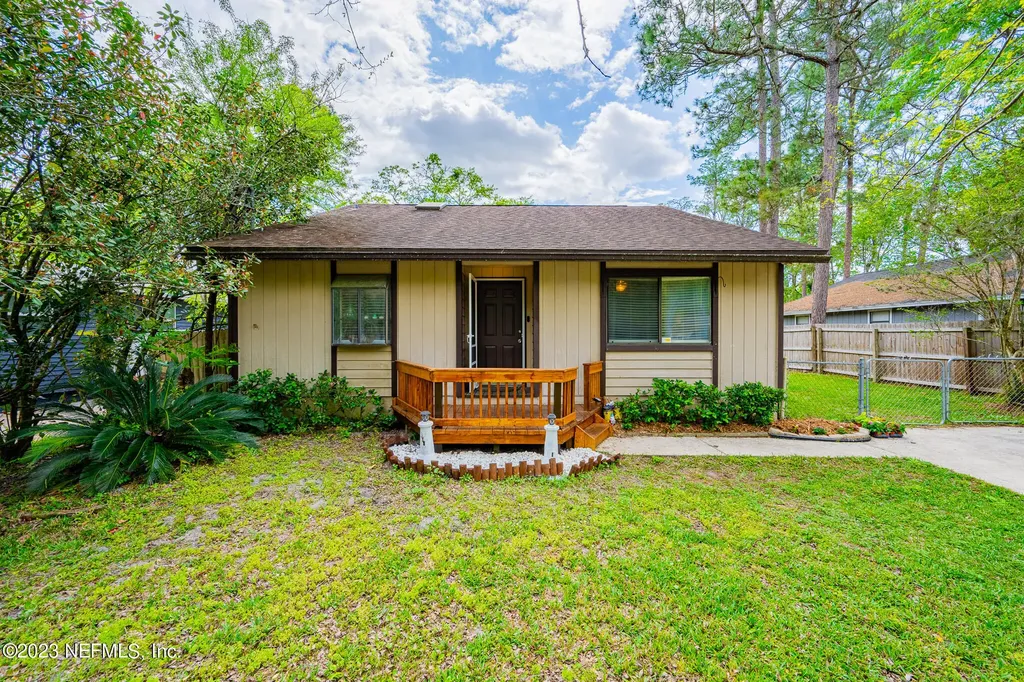 5166 Verdis Street Jacksonville FL 32258