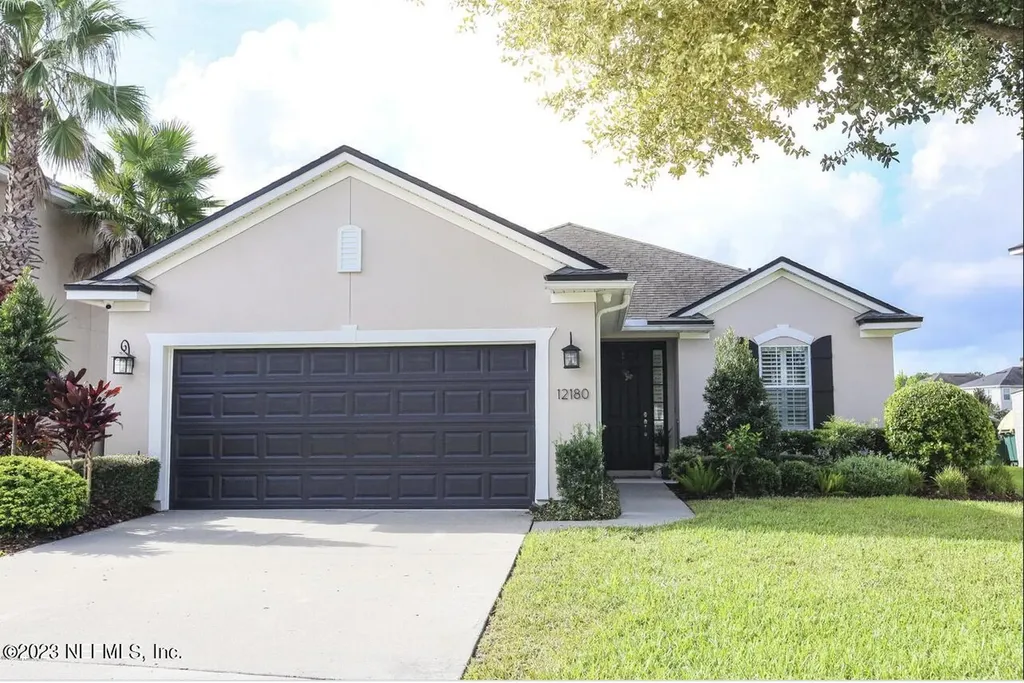 12180 Diamond Springs Drive Jacksonville FL 32246